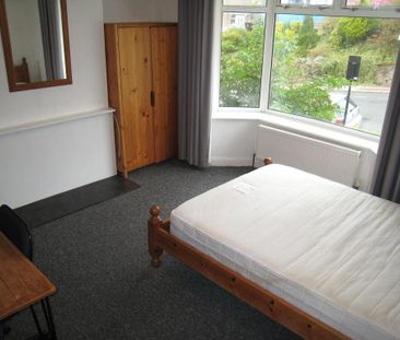 4 bedroom terraced house to rent - Photo 4