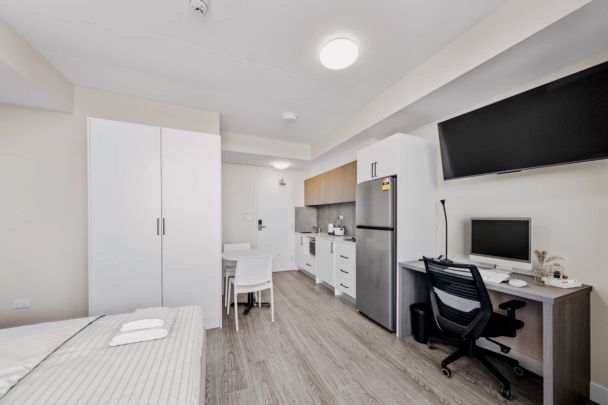 Penthouse Single Studio - Photo 1