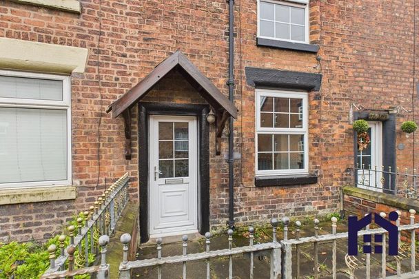 2 bedroom terraced house to rent - Photo 1