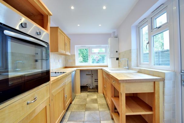 2 bedroom terraced house to rent - Photo 1