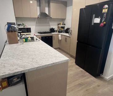 Lightsview - Photo 2