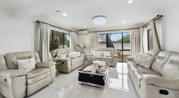 In the Highly Sought-After Botany School Zone! - Photo 1