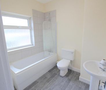 2 bedroom terraced house to rent - Photo 6