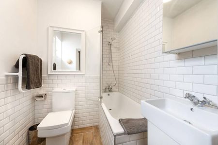 Studio to rent - Photo 5