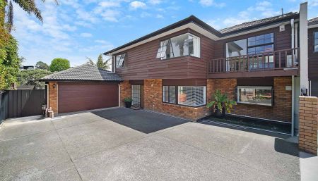 School Zones and - Photo 2