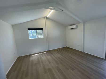 Studio for Rent in the Heart of Coffs Harbour CBD - Photo 3