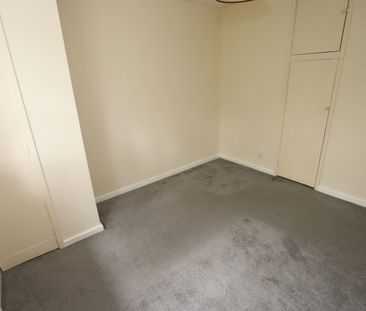 Roseneath Road, Bolton - Photo 6