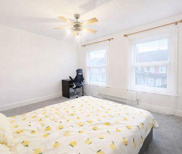Room in a Shared House, Cranbrook Road, CR7 - Photo 2