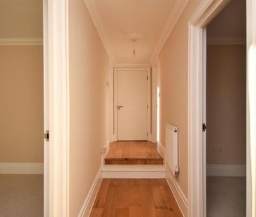 3 bedroom penthouse to rent - Photo 5