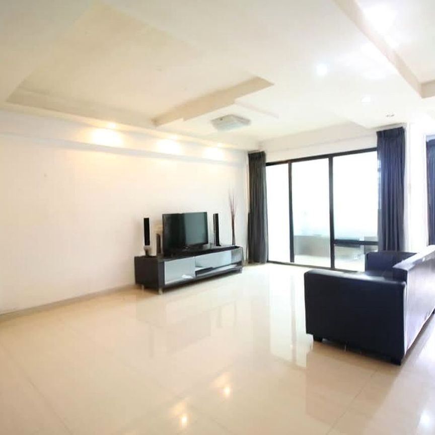 Blk 423 Canberra Road (Sembawang), HDB Executive - For Rent - Photo 1
