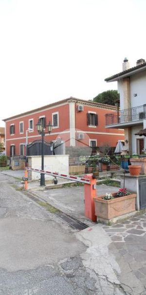 Multilocale in affitto - Photo 2