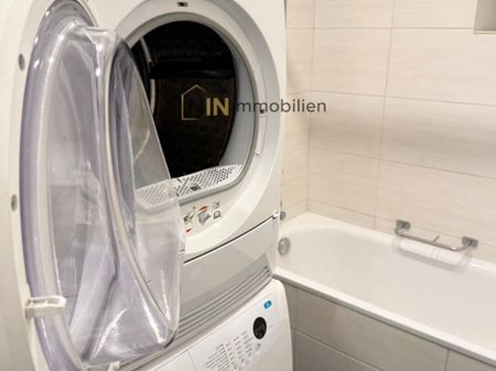 ZENTRAL UND MODERN - Photo 3