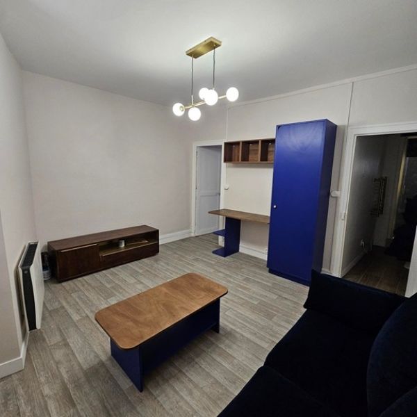 Location Appartement 1 pièce 27m² ORLEANS 45000 - Photo 1