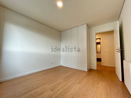Apartamento em Coimbrões, Santa Marinha - Photo 2