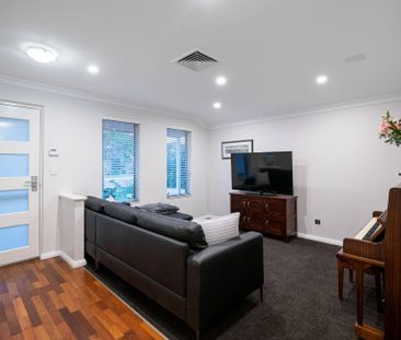 Charming Stirling Retreat - Photo 4