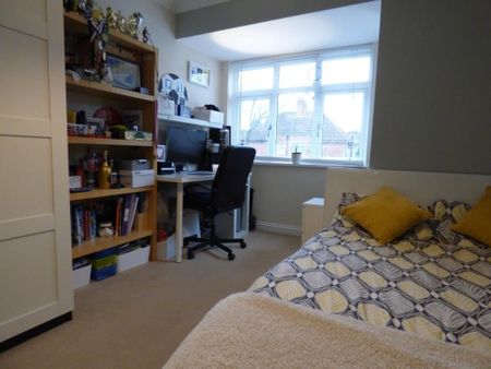 3 Bed Semi-Detached House, Lewis Road, B30 - Photo 4