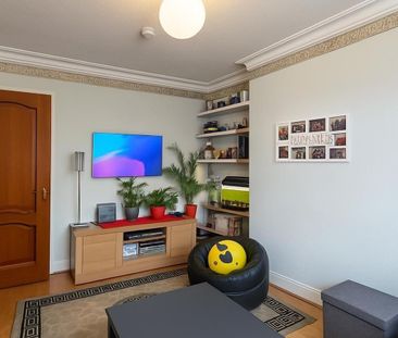 2 bedroom property to rent - Photo 3