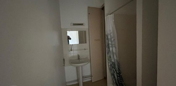 Location Appartement 1 pièce 22m² AGEN 47000 - Photo 2