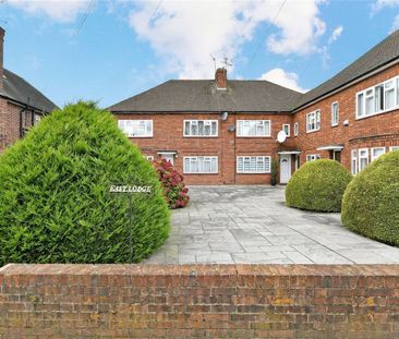 2 Bed Maisonette, East Lodge, N3 - Photo 4