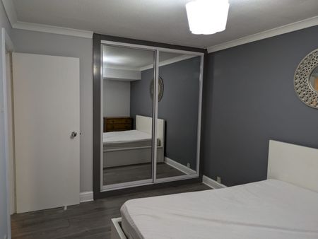 1 Bed Flat, Kingfisher Place, RG1 - Photo 5