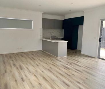 Great Location! - Photo 4