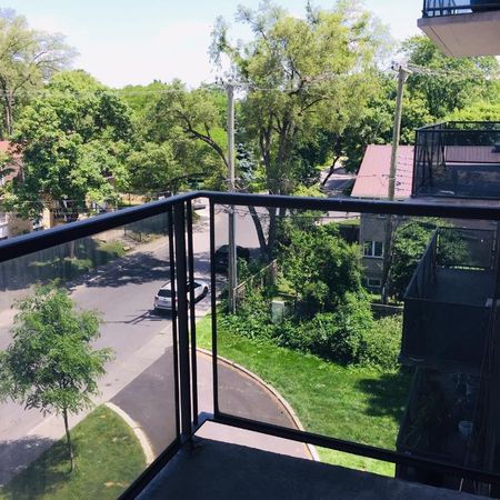 CESSION DE BAIL - Cosy one bedroom appartment in Town of Mount-Royal, the Garden City - Photo 4