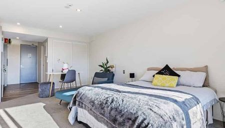 Lock and Leave Inner City Living - Photo 2