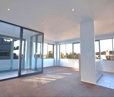 8/7 Sydney Avenue, Barton ACT 2600 - Apartment For Rent | Domain - Photo 1