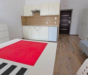 Łódź Łódź-Górna, Pabianicka - Photo 5
