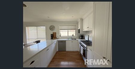 Tidy Family Home - Photo 5