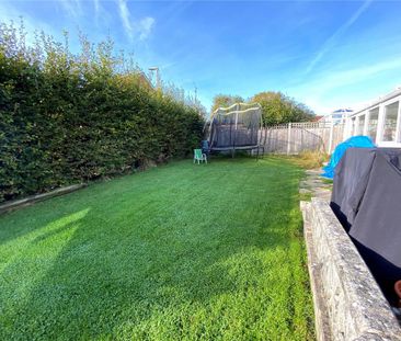 4 bedroom bungalow to rent - Photo 2