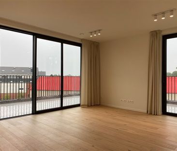 Appartement te huur in Sint-Denijs-Westrem - Photo 3