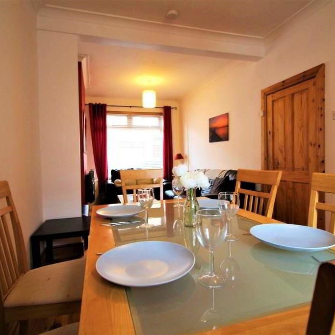 Room 1, 75 Donard Street, Belfast, BT6 8EJ - Photo 1