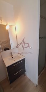 Location Maison 6 pièces 99m² ROUBAIX 59100 - Photo 4