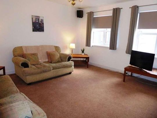 Beckside Court, Ulverston, LA12 - Photo 1