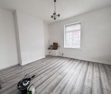 3 bedroom terraced house to rent - Photo 6