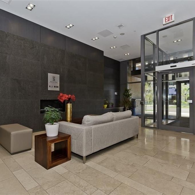 For Lease - 1940 IRONSTONE Drive Unit# 309, Burlington, Ontario - Photo 1