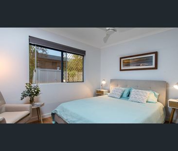 10 Amarina Avenue, Mooloolaba, Qld 4557 - Photo 4