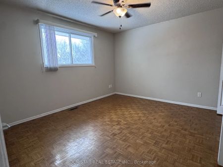 168 Millwood Crescent #Main - Photo 4