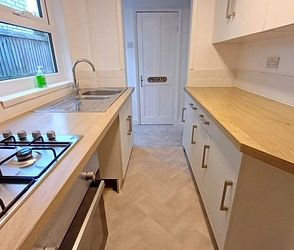 Albert Street, Whitstable, CT5 1HP, Kent - Photo 2