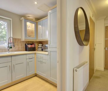 2 bedroom flat to rent - Photo 6