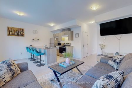 For Lease - 98 Fairlane Avenue, Barrie, Ontario - Photo 3