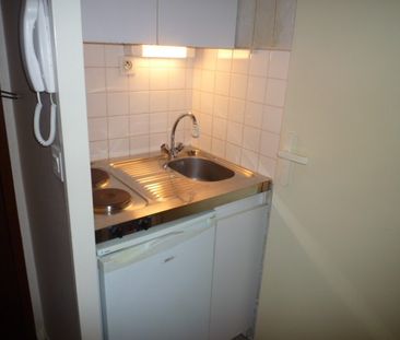 Location Appartement 1 pièce 18m² - Photo 3