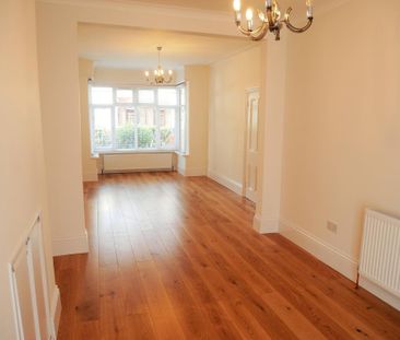 3 bedroom semi-detached house to rent - Photo 3