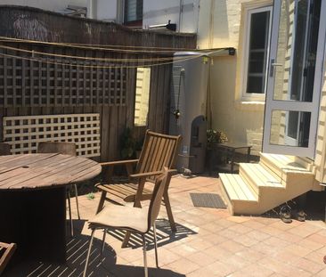 Alexandria - Photo 6