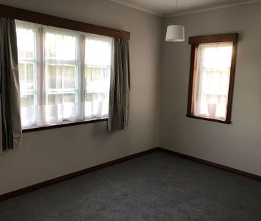 Sunny 3BR Home in Watlington - Photo 1