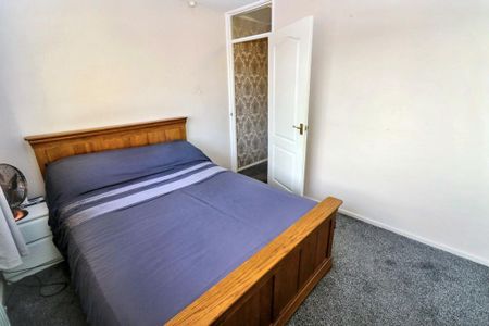 2 bedroom terraced house to rent - Photo 5