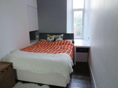 Thomson Street, Rosemount, Aberdeen, AB25 - Photo 4