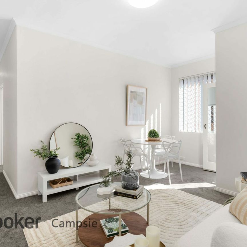 Beautifully Presented Apartment of Comfort, Sunlight and Convenience - Photo 1