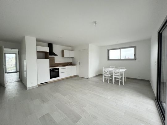 Location Appartement CREVIN - Photo 1
